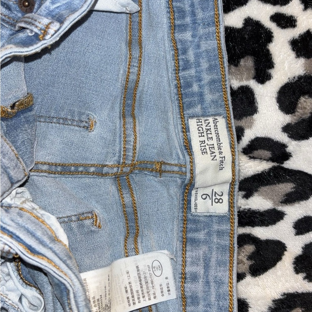 Abercrombie & Fitch High Rise Ripped Blue Jeans